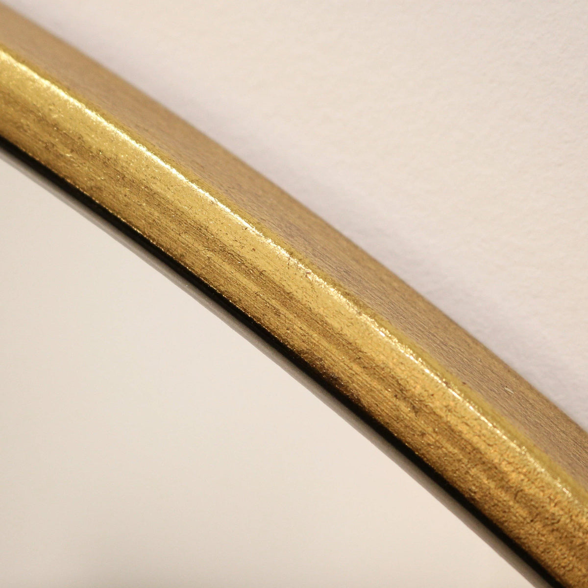LIBE - ARKOS FORMOS PAKABINAMAS/PASTATOMAS VEIDRODIS, AUKSINIU METALINIU RĖMU, 180X110 CM (gali turėti smulkių pabraižymų)