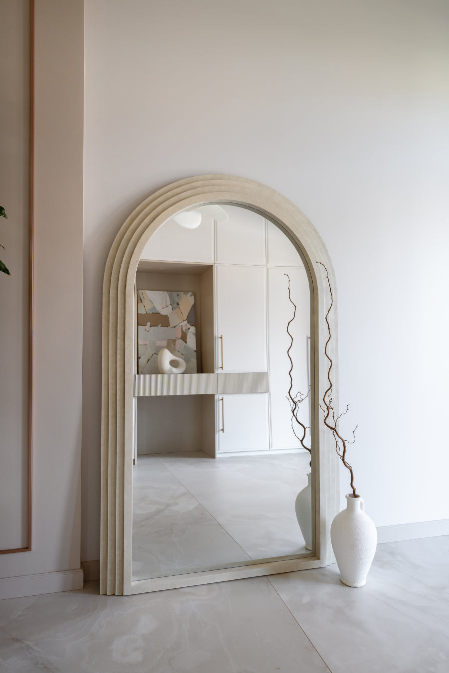 2025 metų vestuvių tendencija (trendas) - veidrodis per vestuvės