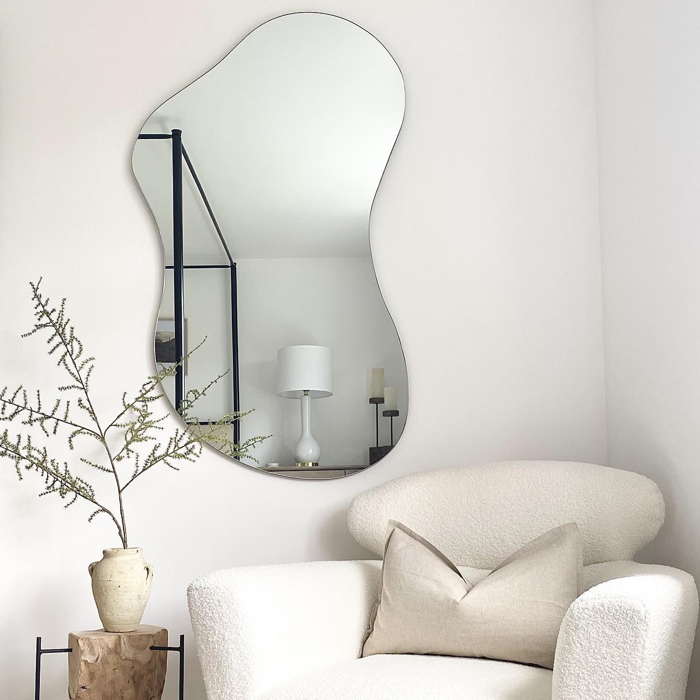 EDGE - PAKABINAMAS VEIDRODIS, JUODU METALINIU RĖMU, 180X90 CM