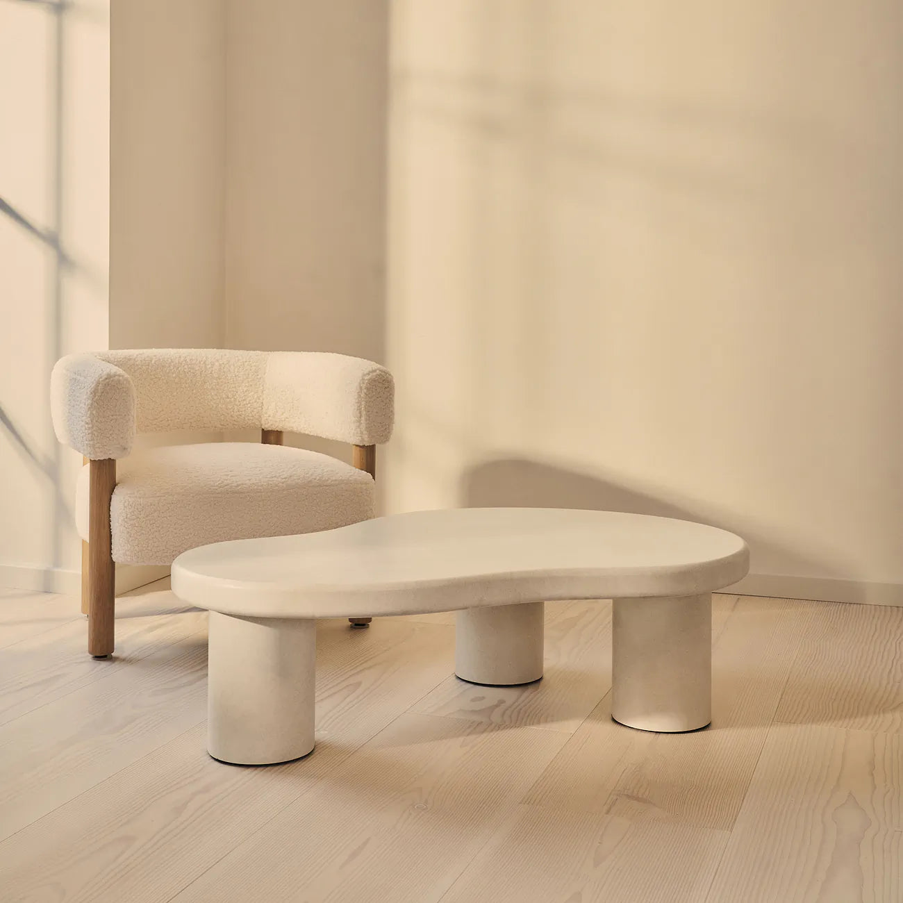 SAVA - KAVOS STALIUKAS, BETONINIS, 120X84X35 CM