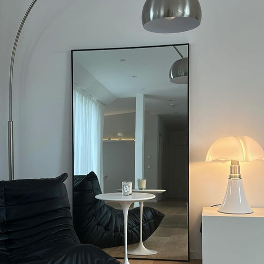 TEO - STAČIAKAMPIS PAKABINAMAS/PASTATOMAS VEIDRODIS, JUODU METALINIU RĖMU, 180X100 CM