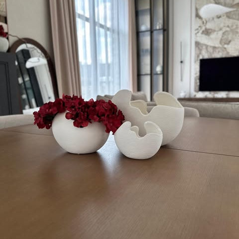 Šeimos židinys, dubuo - vaza "Laivelis", baltos spalvos, 28x23x13 cm