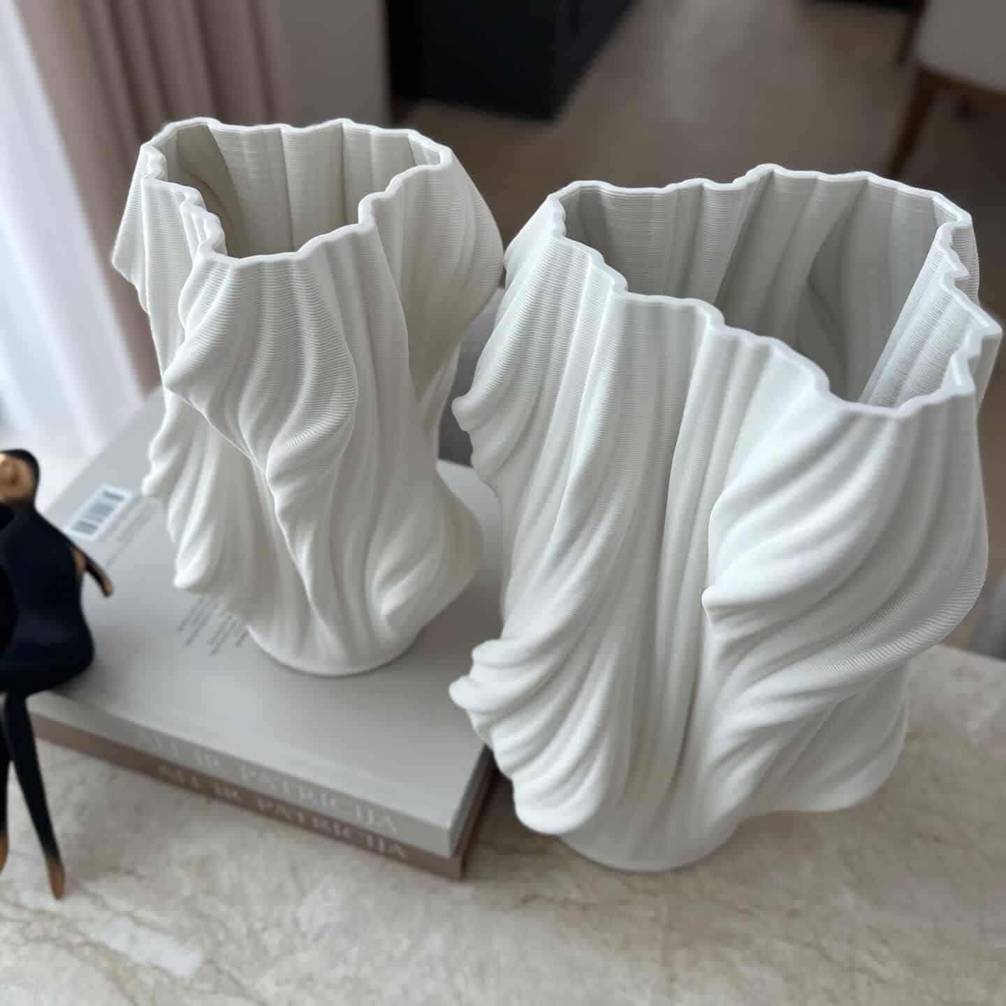 Vaza "MALE", baltos spalvos, 32x20x15 cm