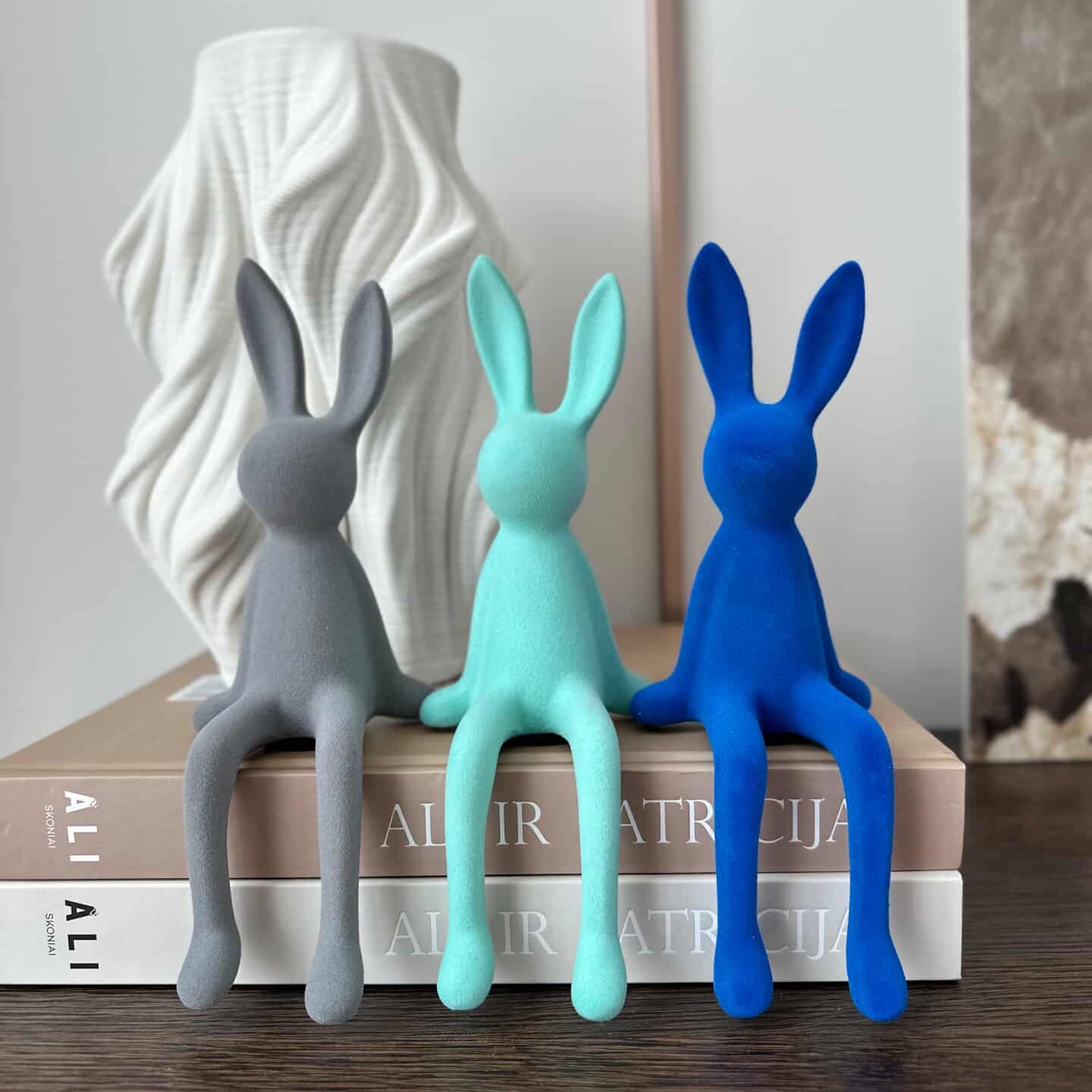 Mėlynos spalvos kiškiukas, 22x8.5 cm