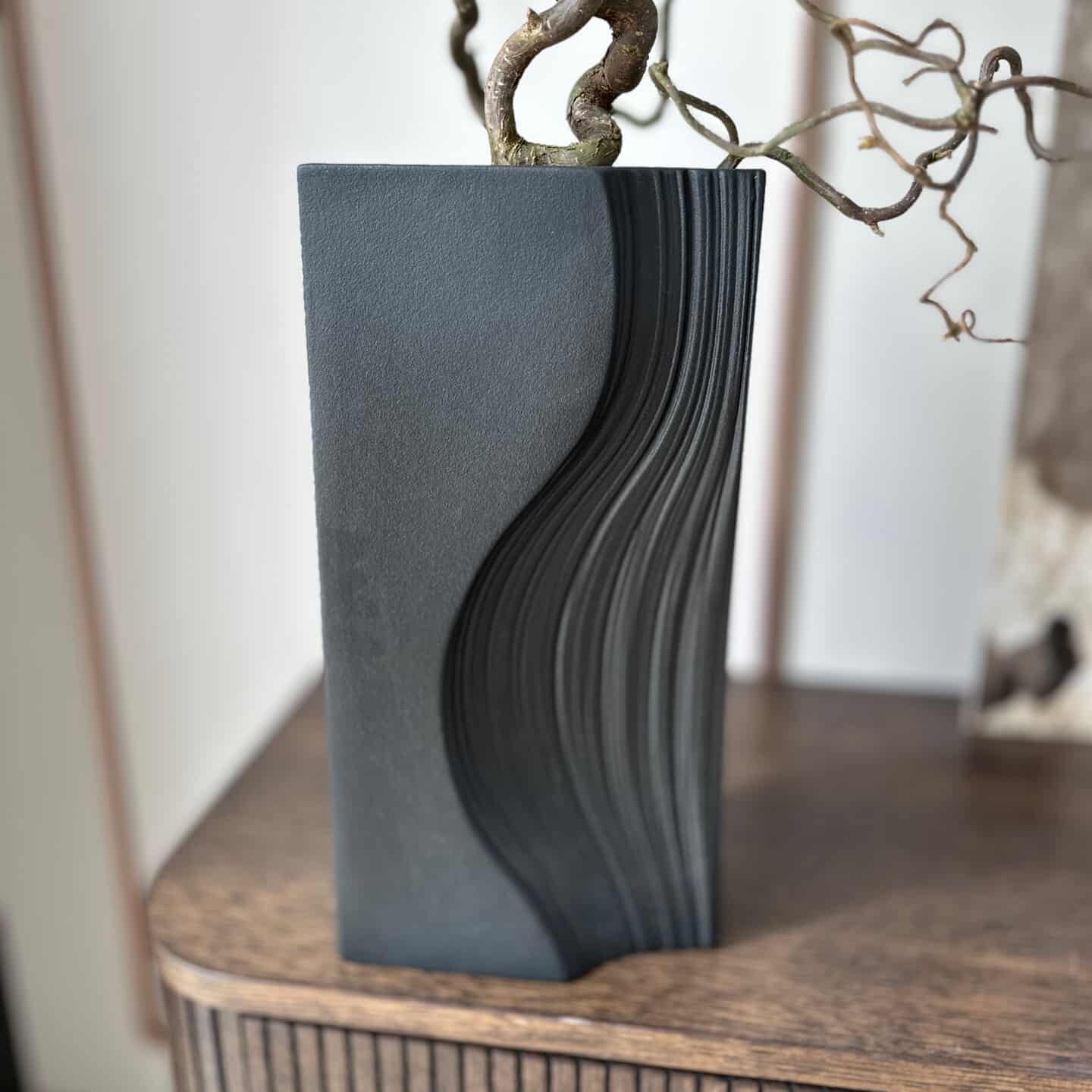 Vaza "MAX", juodos spalvos, 36x18x13