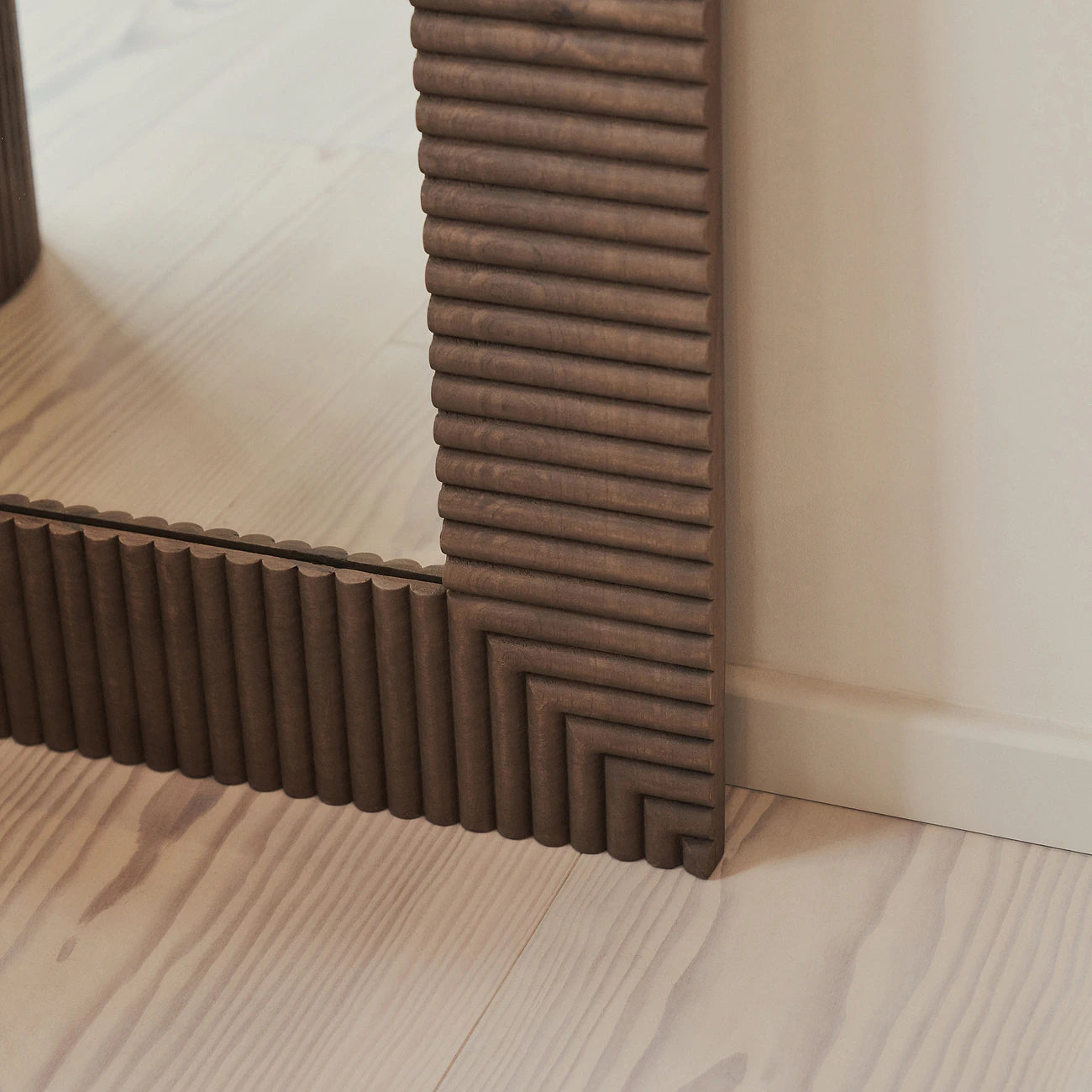 SLONE - ARKOS FORMOS PAKABINAMAS/PASTATOMAS MEDINIS VEIDRODIS, NATŪRALAUS MEDŽIO ATSPALVIO, 180X100 CM