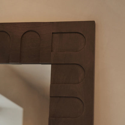 VALO - STAČIAKAMPIO FORMOS PAKABINAMAS/PASTATOMAS MEDINIS VEIDRODIS, NATŪRALAUS MEDŽIO ATSPALVIO, 2000X120 CM