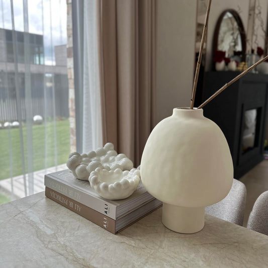 Matinė vaza, kreminės spalvos, 27x17 cm